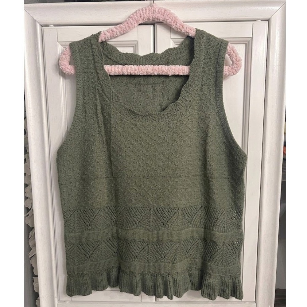 Cottagecore Knit Sweater Vest Blouse LARGE Olive Green Summer Spring